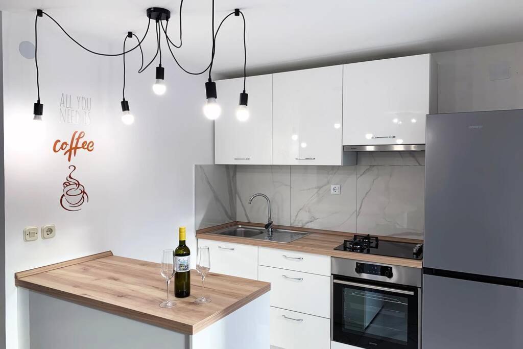 New Apartment Ema I Krk Town Buitenkant foto